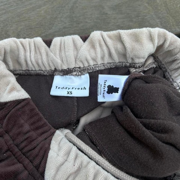 Brown/Tan Checkered Diamond Velour Teddy Fresh Sweatpants - Picture 4 of 7